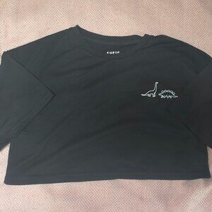 Black super cropped t-shirt